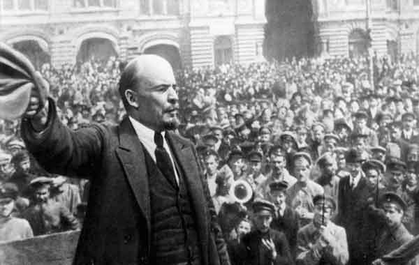 A Revolução De Outubro - Revolução Bolchevique